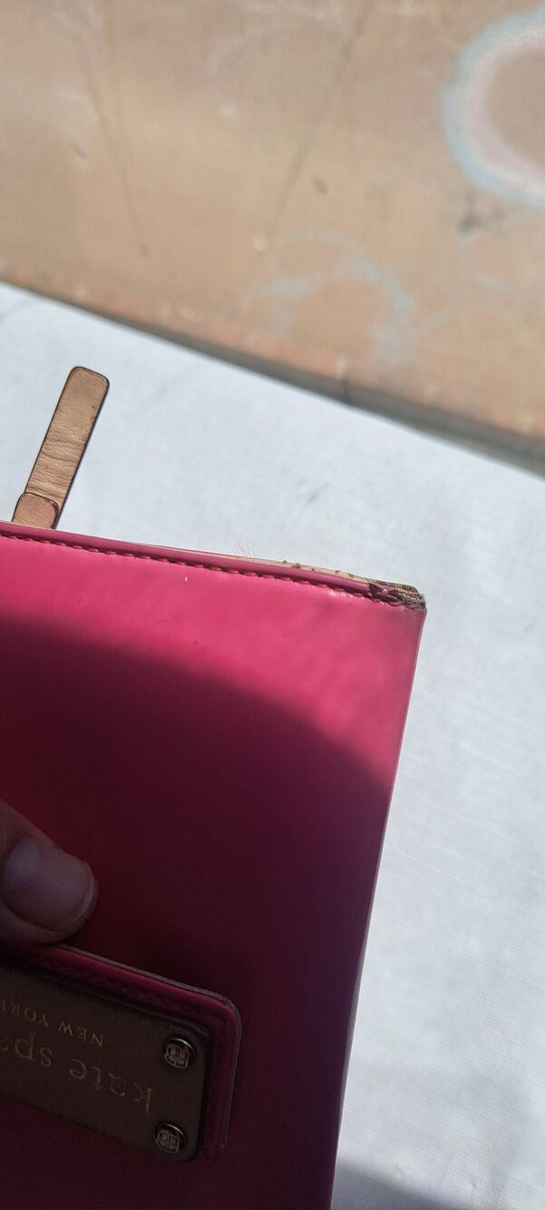Kate Spade New York Pink Patent Leather Wallet Leather Plate Logo Snap Closure Y - Picture 8 of 16